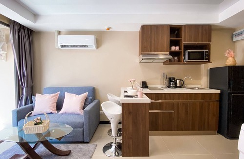 Nai Harn Apartment | ARIA Condo 1BR | Pool View | NBC Nai Harn