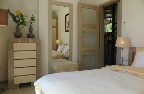 Arillas Villa | ARILLAS HILLSIDE VILLA 3 - Provence