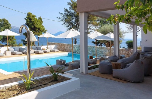 Aktio-Vonitsa Apartment | Arion Seaside Suites