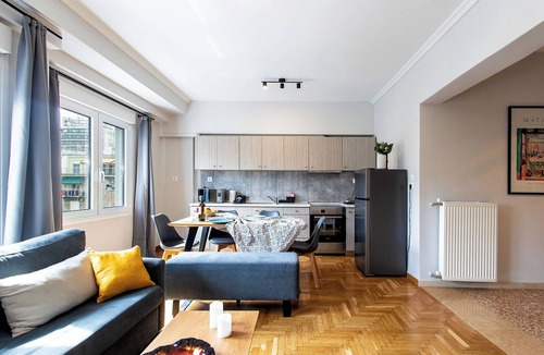 Platia Viktorias Apartment | Aris123 #41 - Entire Apt, Fully Equipped, 3Bedroom