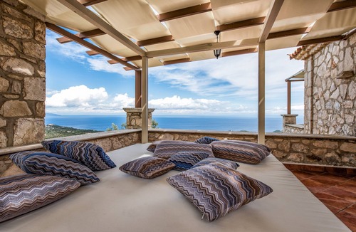 Skinaria Villa | Armos Stone Villa - 3 Bedroom Villa with Private Pool