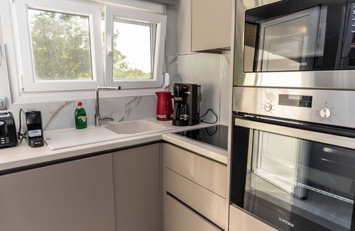Zia Bed & Breakfast | Aroma Zia Basilicum Residence the authentic scents, colors & calmness of Kos