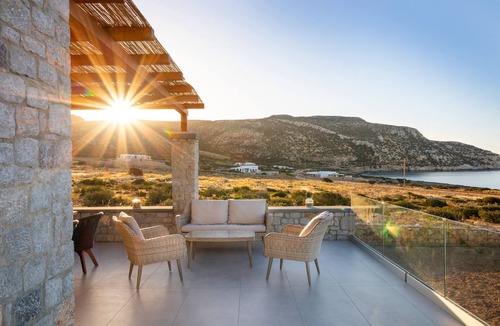 Amoopi Villa | Aros luxury villas 1