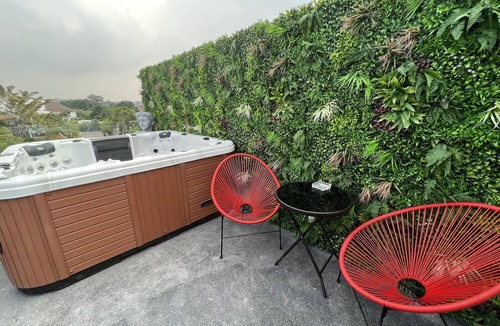 South Pattaya Villa | Art Pool Villa