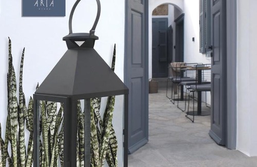 idhra House | Arta Hydra