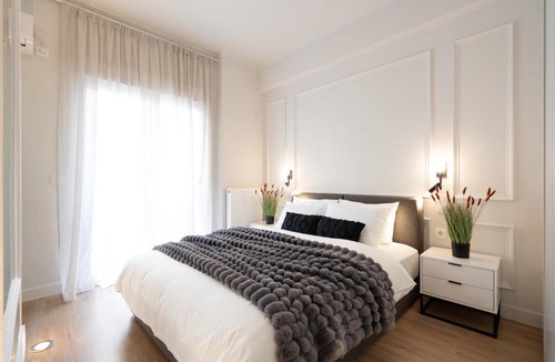 Filopappou Apartment | Artsy Loft in the heart of Koukaki