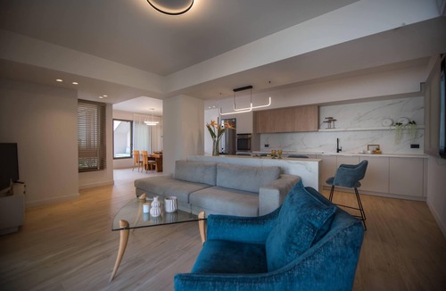 Malia Apartment | Arvacay Luxury home