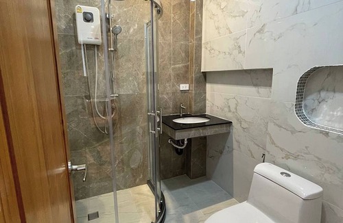 Chang Moi Hotel | Ashi Poshtel