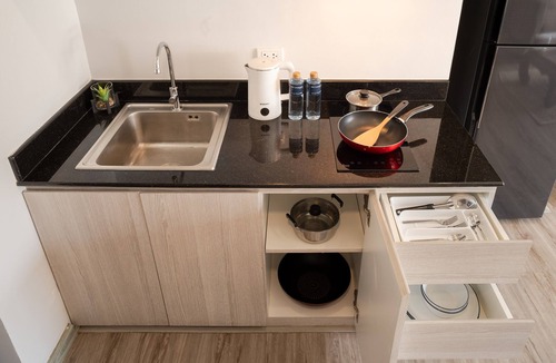Ploenchit Apartment | Aspira Residence Ruamrudee