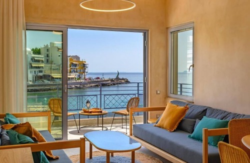 Agios Nikolaos Town Apartment | Asteria Seafront Luxury Apartment