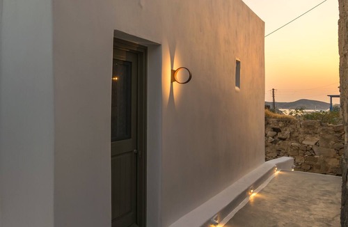 Tripiti House | Astraea Traditional House in Milos Island
