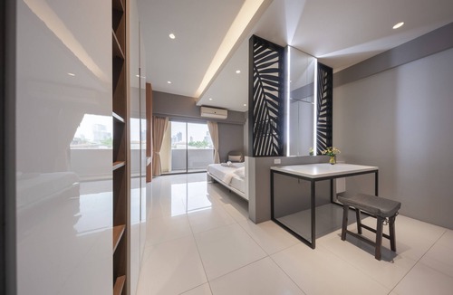 Khlong Toei Hotel | At115 by Rompo Mansion