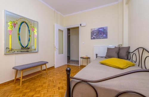 Alexandroupoli Apartment | Athanasia's central home