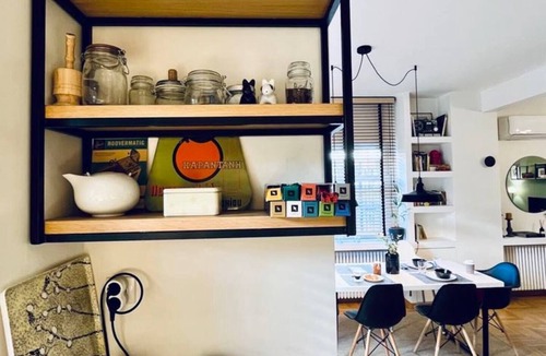Palaio Faliro Condo | Athenian Coastal Urban Living