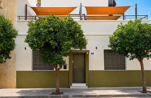 Petralona Apartment | Athens City Center Courtyard Suites