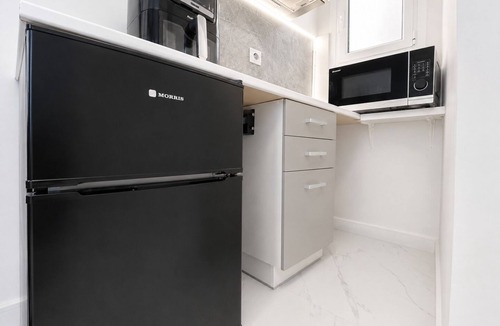 Nikaia-Agios Ioannis Rentis Apartment | Athens Explorer Studio Near Transit by ΜΡS