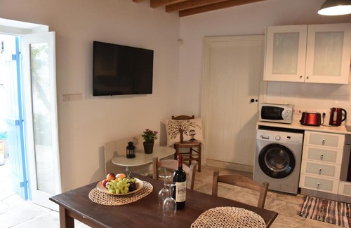 Vasilia Apartment | Athieno - Αθηαινώ