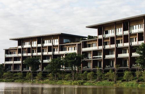 Mu Si Resort | atta Lakeside Resort Suite - SHA Plus Certified
