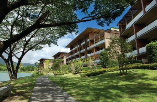 Mu Si Resort | atta Lakeside Resort Suite - SHA Plus Certified