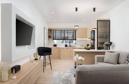 Spata-Artemida Apartment | Aura Airport Suite, Bill & John Villas