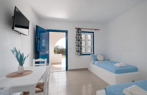 Naxos Apartment | Aurea Blu Studio 02, sea, light and endless serenity