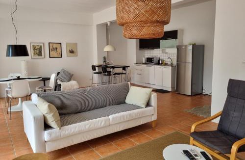 Kram Apartment | Avatara B condominium Family room B25