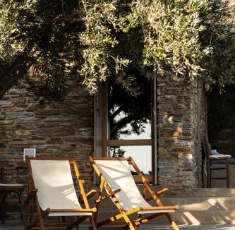 Exomvourgo House | Avdos Olive House, off-grid Cycladic retreat