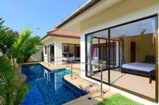 Jomtien Villa | Avoca Pool Villas