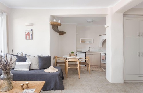 Tinos Town Apartment | Azure 2 by Morfes Luxury Apartments