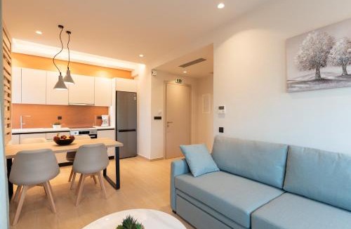 Pylos-Nestoras Apartment | Azure Horizon Suites