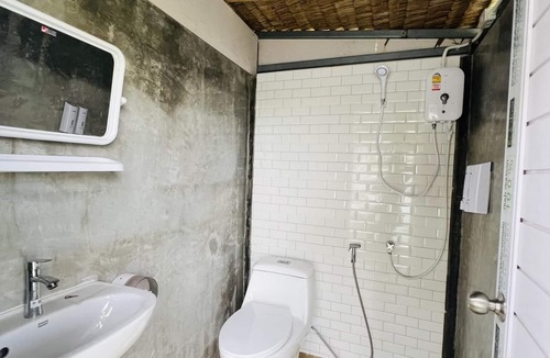 Bang Pakong Hotel | Baan Bangwua Resort