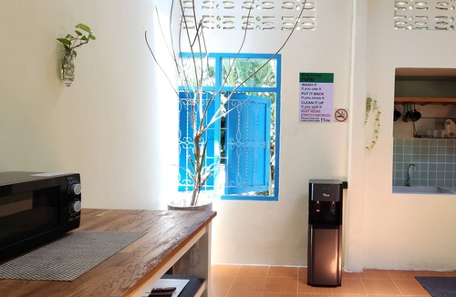 Na Thon Hostel | Baan Hinlad Home and Hostel