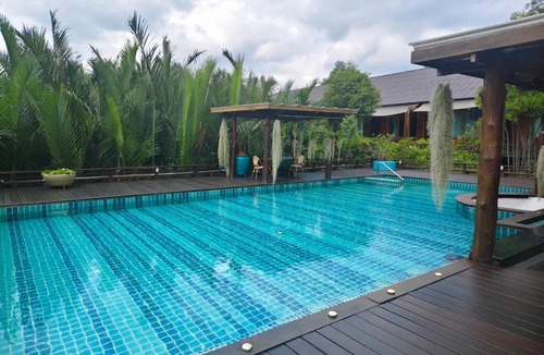 Bang Kobua Hotel | Baan Krai Nao The Riverfront