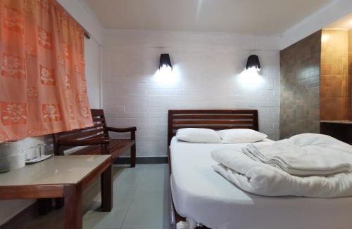 Chonburi House | Baan Lanna Resort