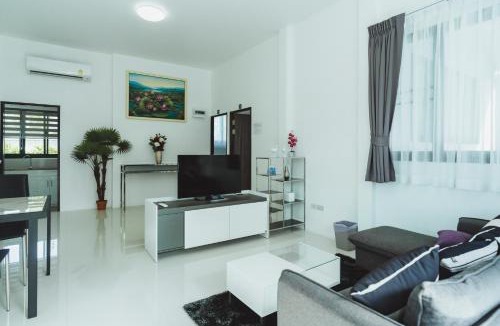 Huai Yai House | Baan Nern Khao Resort Pattaya