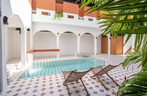 Phuket Hostel | Baan Old Town Boutique Stay, Phuket Town