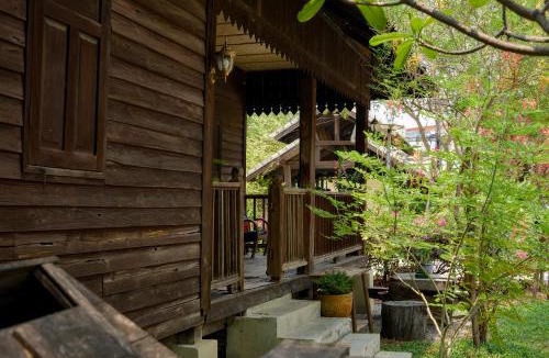Sop Tui Bed & Breakfast | Baan Phraya Suren บ้านพระยาสุเรนทร์