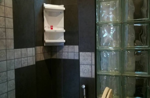 Suan Phueng Hotel | Baan Phuchalianglom