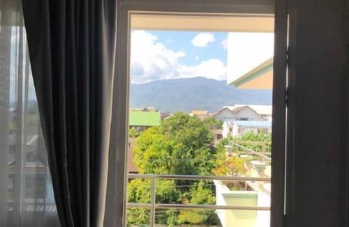 Wua Lai Hotel | Baan Sinkaew Chiangmai