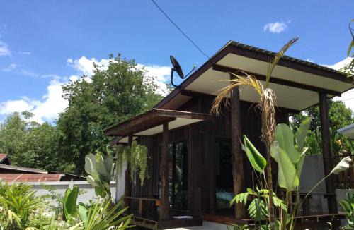 Chiang Khan House | Baan Suan La Moon
