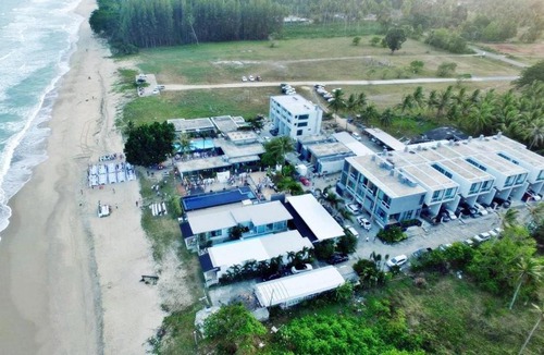 Khanom Resort | Baancivilize Resort