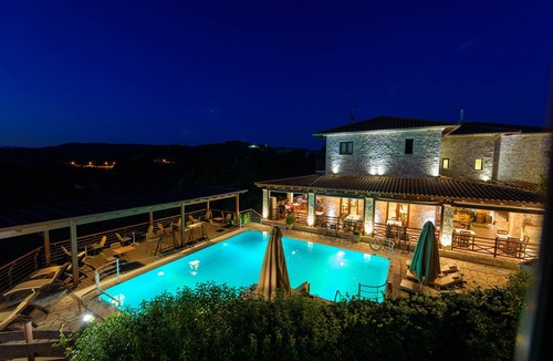 Archea Pissa Apartment | Bacchus
