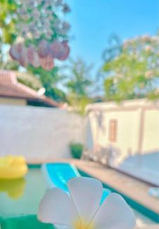 Jomtien Villa | Bali Style Luxury Pool Villa near Beach & Walking ST!