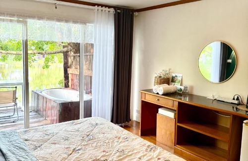 Udon Thani Resort | Ban Mali Cafe & Riverside Stay