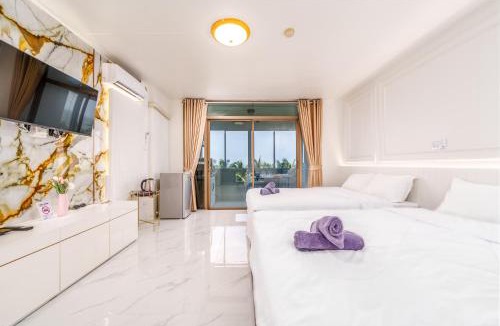 Ban Bang Saen Apartment | Bang Saen Royal Beach by Sea view Bang Saen