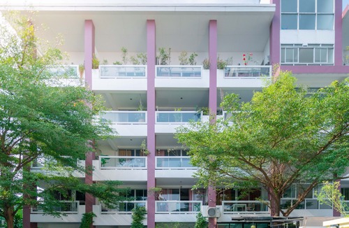 Thung Maha Mek Hotel | Bangkok Two Bedroom Apartment