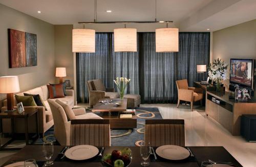 Bang Kaeo Hotel | Bangna Pride Hotel & Residence