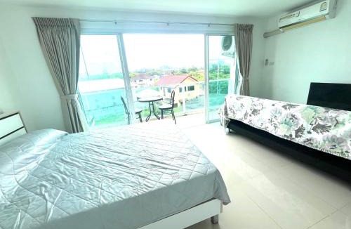 Bang Sare Apartment | Bangsaray Beach B421 บางเสร่ บีช รายเดือน