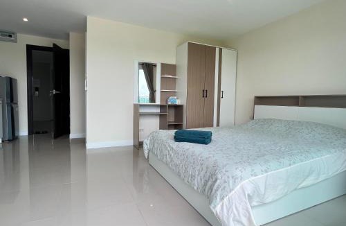Bang Sare Apartment | Bangsaray Beach B619 บางเสร่ บีช รายเดือน