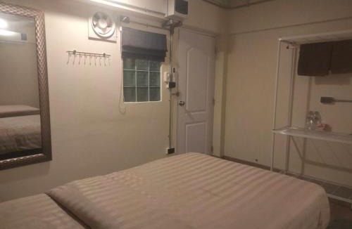 Chang Khlan Hotel | Banhor Residence